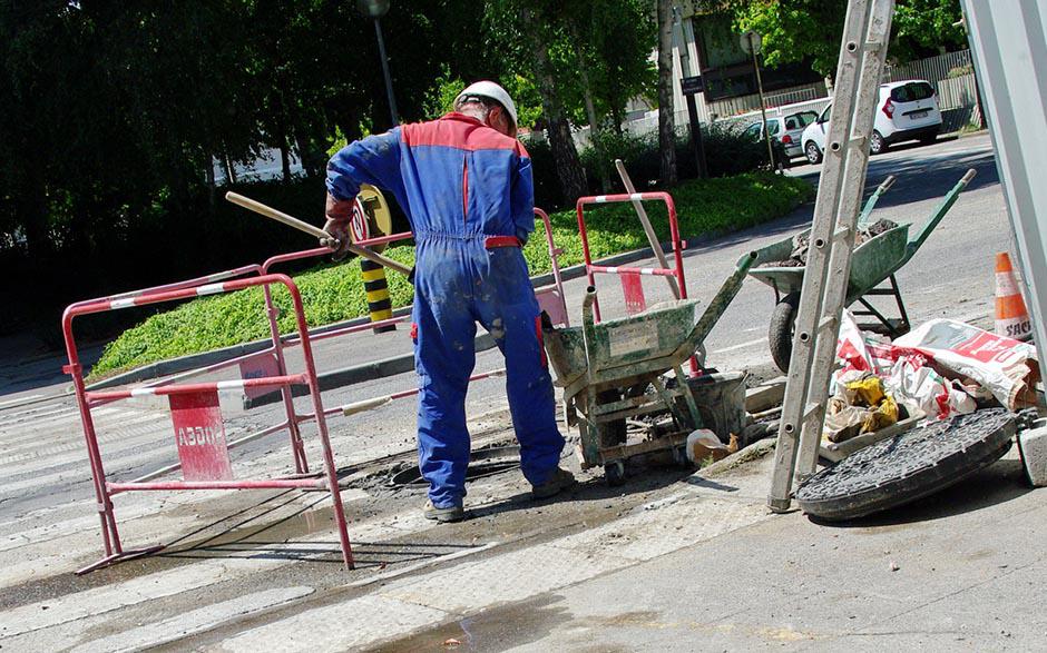 comment déboucher un wc bouché Paris 18